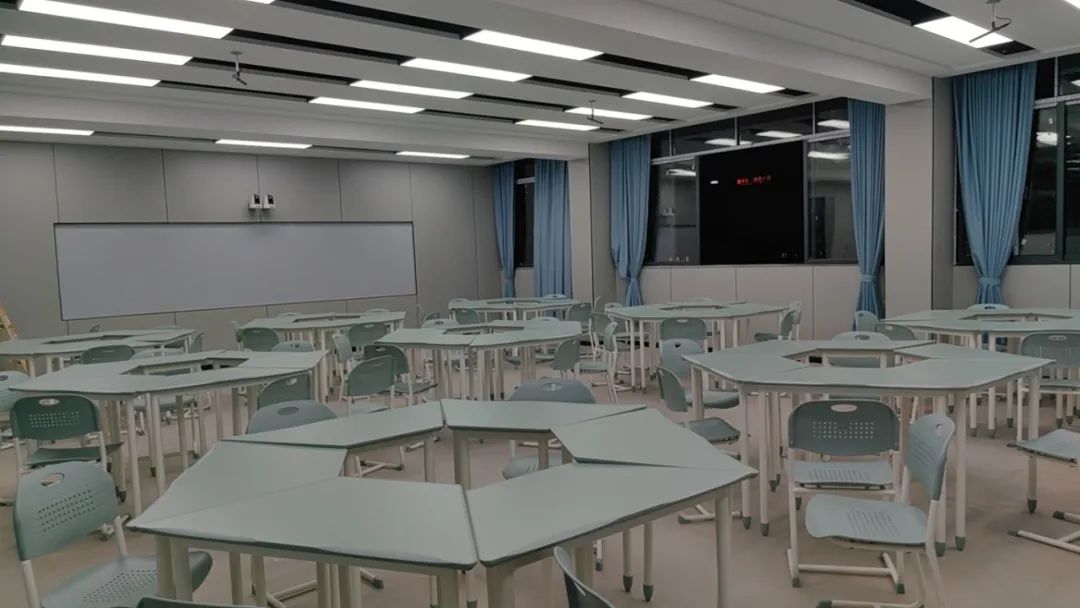 達(dá)州市第一中學(xué)校.jpg 達(dá)州市第一中學(xué)校.jpg