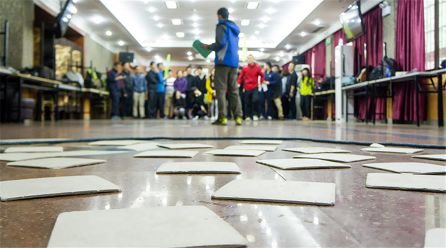 原來(lái)戶外拓展還能這么玩！