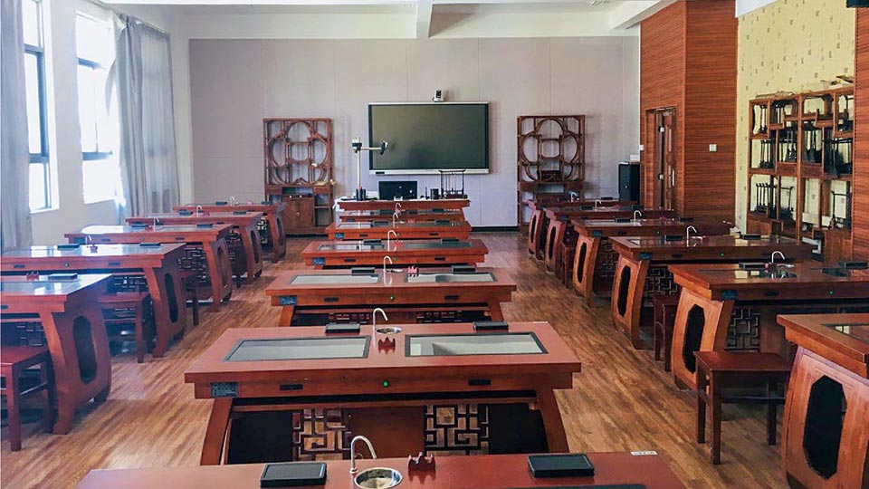 麗江師范高等?？茖W(xué)校教師發(fā)展中心建設(shè)