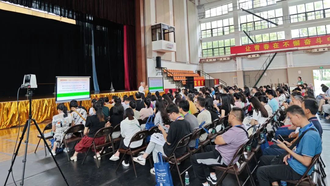 楊利偉等多位院士大咖現(xiàn)場(chǎng)授課！奧威亞音視頻互動(dòng)技術(shù)賦能科學(xué)教育傳播