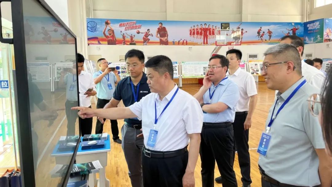 山東省“三個課堂”建設(shè)與應(yīng)用工作會，奧威亞AI助力“三個課堂”向深發(fā)展